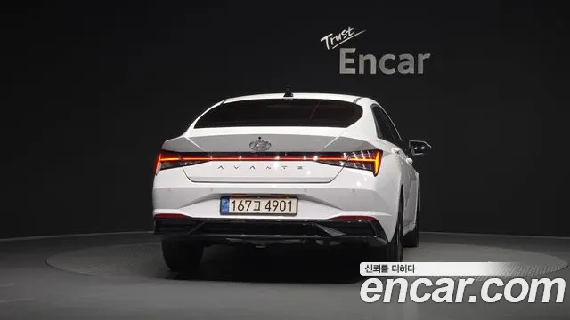 Hyundai Avante CN7 — Фото автомобиля 4
