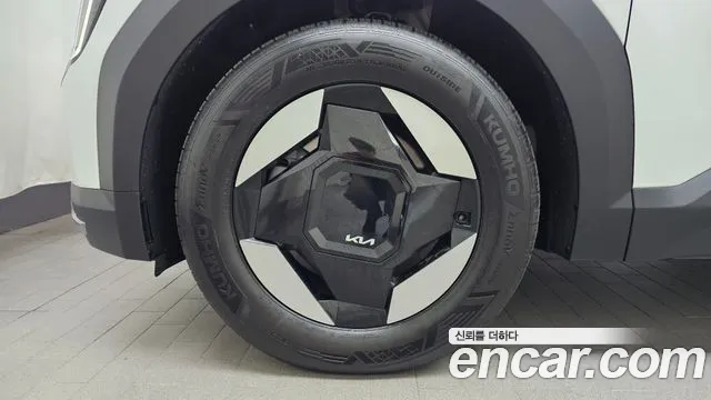 Kia EV9 — Фото автомобиля 5