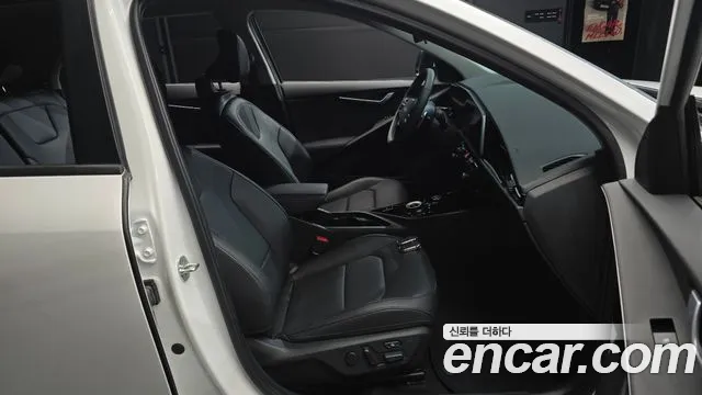 Kia Niro All Niro EV Air — Фото автомобиля 26