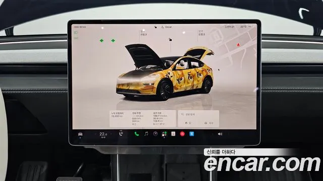 Tesla Model Y — Фото автомобиля 26