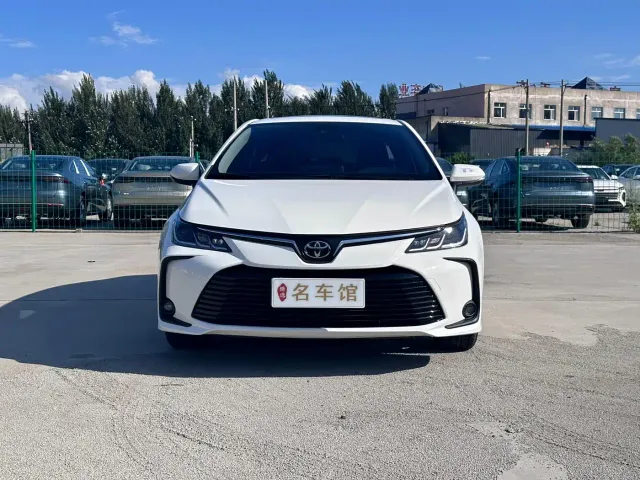 Toyota Corolla — Фото автомобиля 3