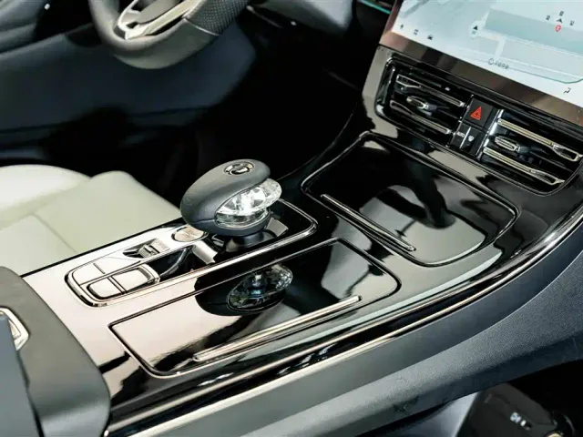 GAC Trumpchi E9 — Фото автомобиля 22