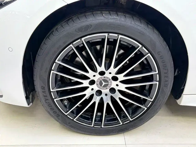 Mercedes-Benz C-Class — Фото автомобиля 8