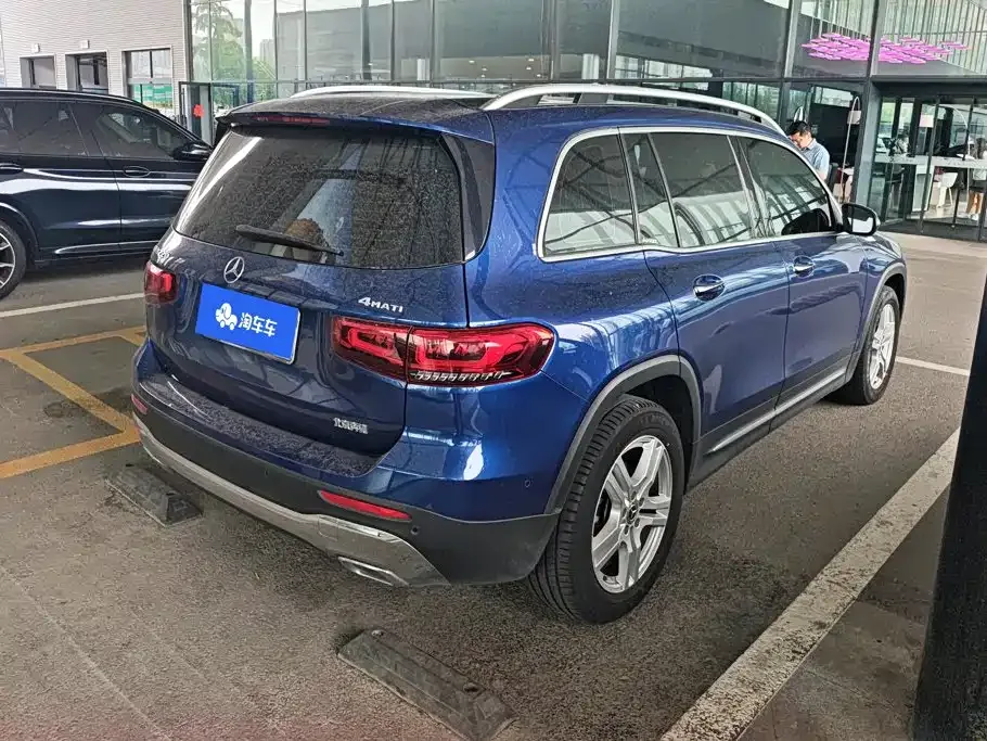 Mercedes-Benz Mercedes-Benz GLB 2023 GLB 220 Dynamic — Фото автомобиля 3