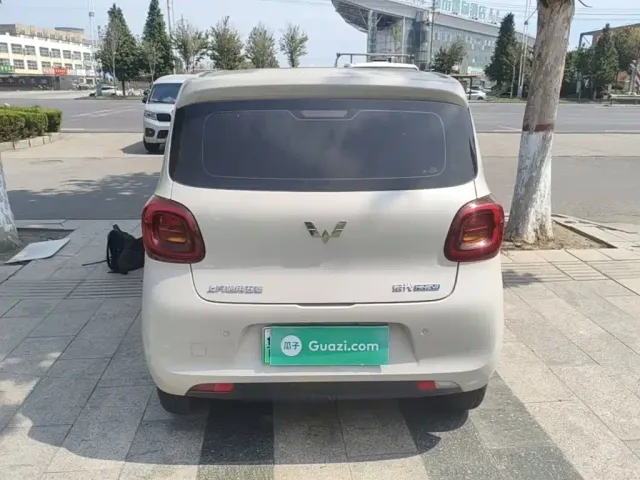 Wuling Hongguang Mini EV — Фото автомобиля 5