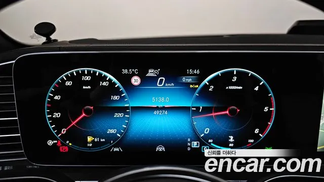 Mercedes-Benz GLE-Class — Фото автомобиля 8