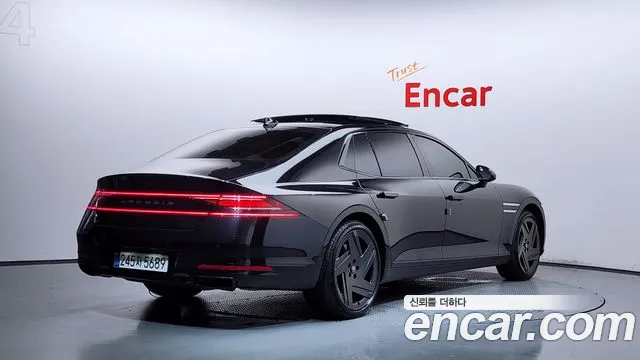 Genesis G90 — Фото автомобиля 2