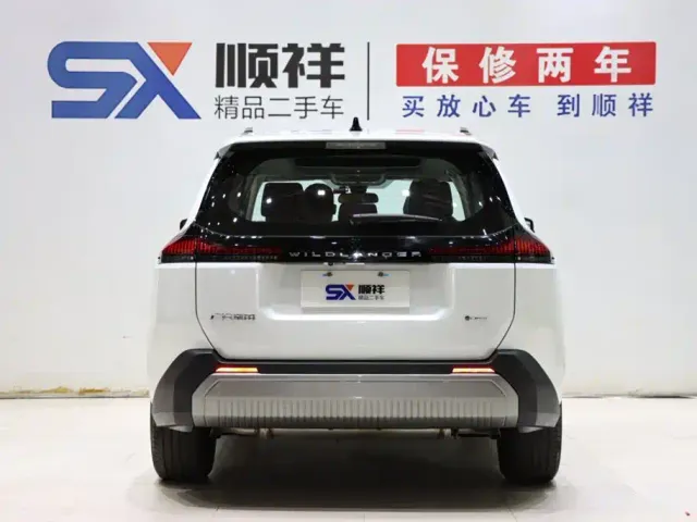Toyota Wildlander — Фото автомобиля 6
