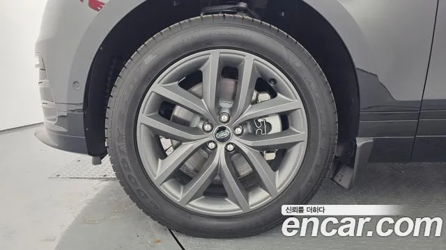 Land Rover Range Rover Velar — Фото автомобиля 8