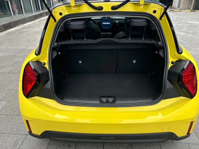 MINI Hatch — Фото автомобиля 9
