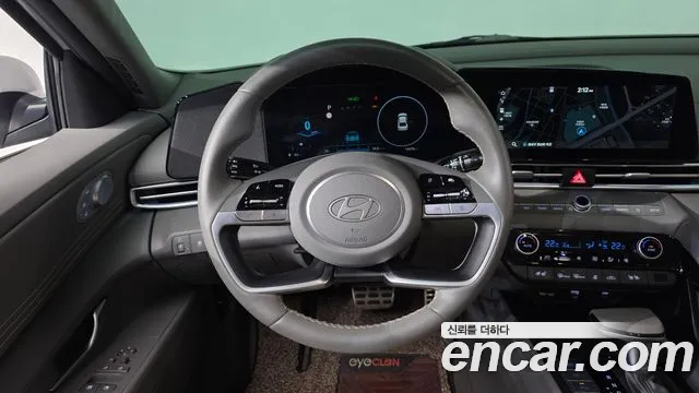 Hyundai Avante CN7 — Фото автомобиля 13