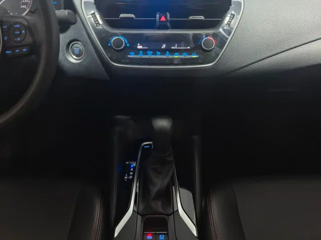 Toyota Corolla — Фото автомобиля 12