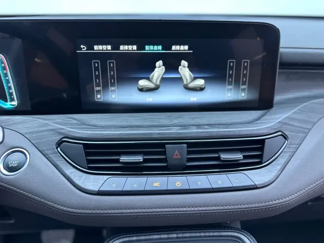 Ford Territory — Фото автомобиля 17
