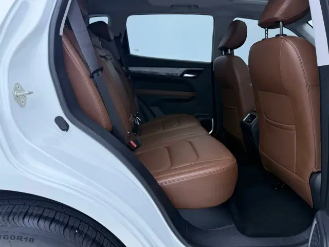 Geely Vision X6 — Фото автомобиля 18