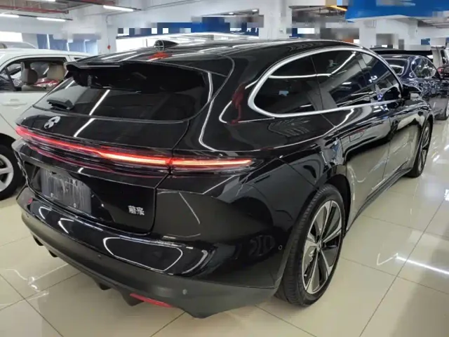 Nio ET5 Touring — Фото автомобиля 6