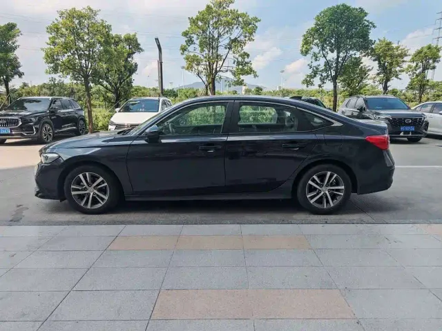 Honda Civic — Фото автомобиля 3
