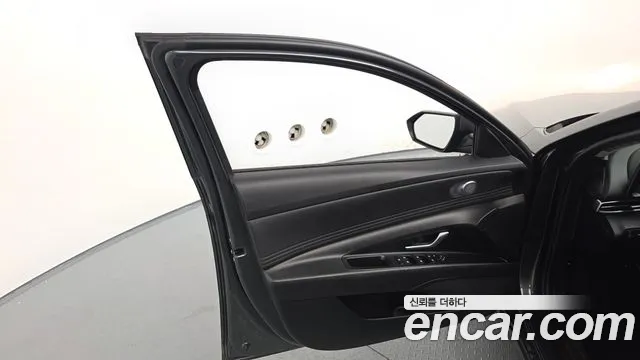 Hyundai AVANTE Avante (CN7) 1.6 LPi (Для проката) — Фото автомобиля 22