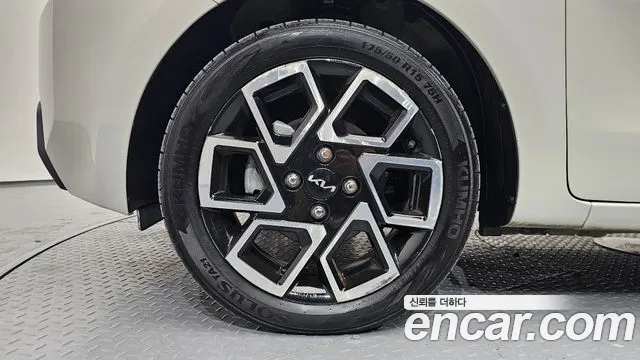Kia RAY Новый Kia Ray Signature — Фото автомобиля 5