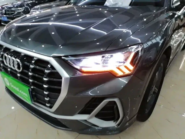 Audi Q3 — Фото автомобиля 17