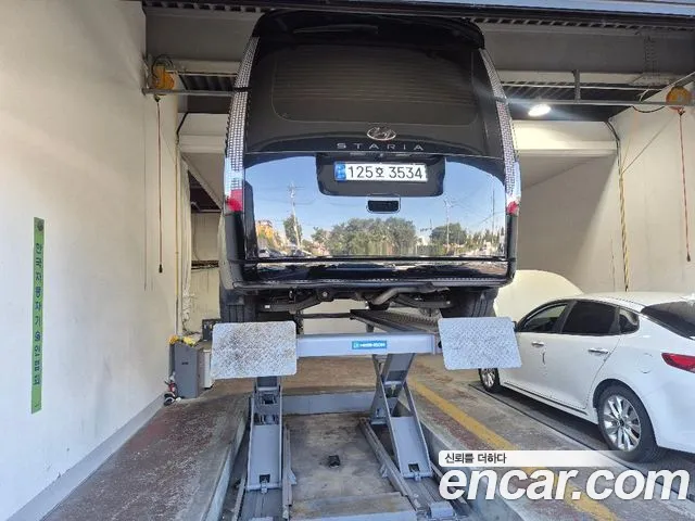 Hyundai Staria — Фото автомобиля 2