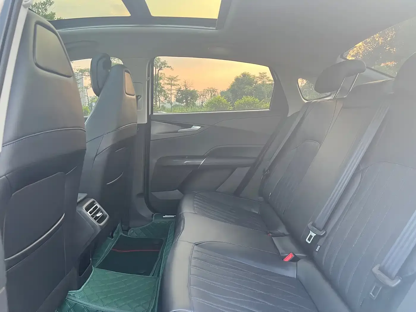 Changan Eado 2025 Blue Whale 1.5T 500Bar Flagship — Фото автомобиля 16