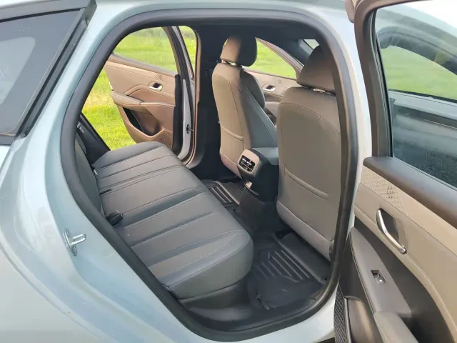 BYD Qin PLUS — Фото автомобиля 8