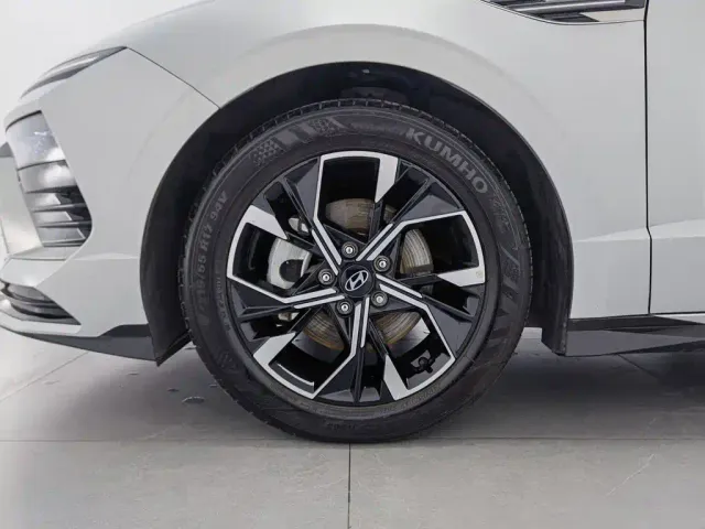 Hyundai Sonata — Фото автомобиля 17
