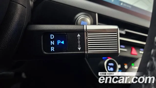 Hyundai Sonata — Фото автомобиля 9