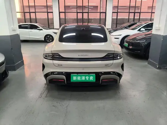 Xiaomi SU7 — Фото автомобиля 5