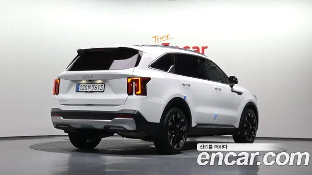 Kia Sorento Новый Sorento 4 поколение Дизель 2.2 2WD — Фото автомобиля 2