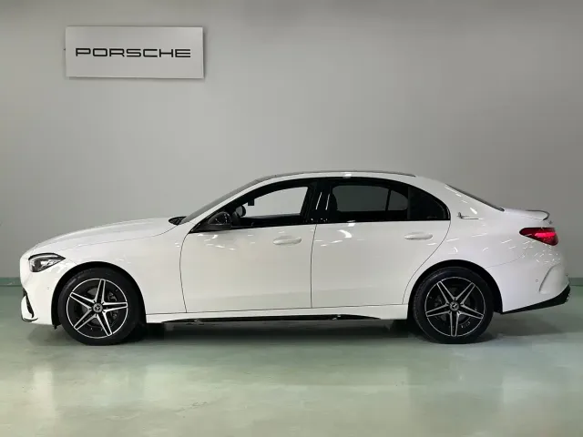 Mercedes-Benz C-Class — Фото автомобиля 7