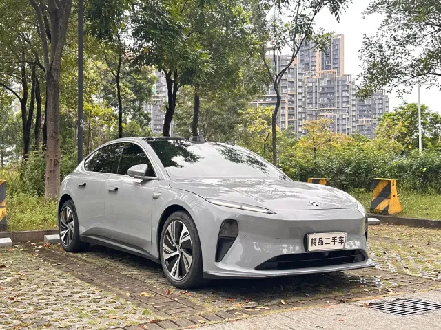 Nio ET5 — Фото автомобиля 3