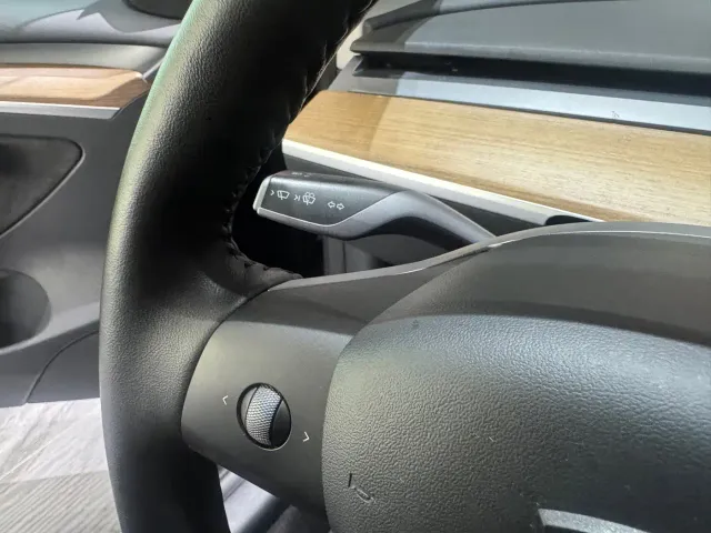 Tesla Model 3 2022 Performance High-Performance AWD — Фото автомобиля 10