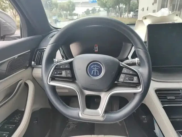 BYD Song PLUS — Фото автомобиля 11