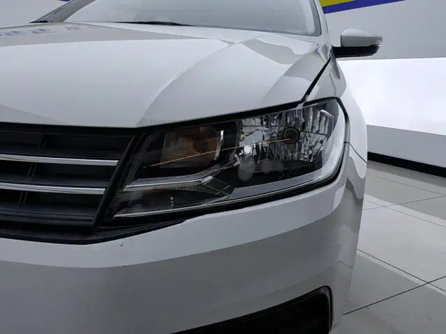 Volkswagen Santana — Фото автомобиля 5
