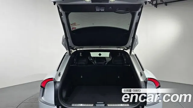 Kia EV6 — Фото автомобиля 17