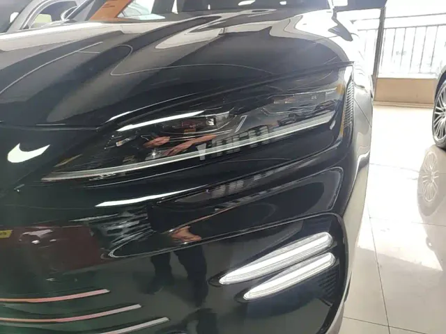 BYD Song PLUS PHEV 2024 Glory Edition DM-i 110km Flagship PLUS — Фото автомобиля 23