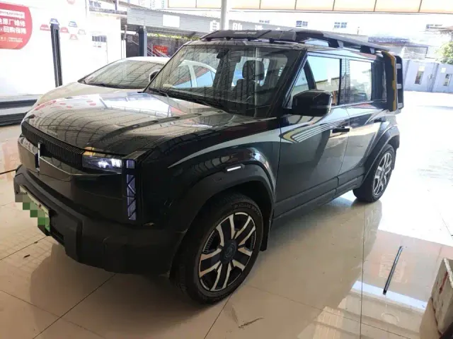 Фотография автомобиля — iCAR 03