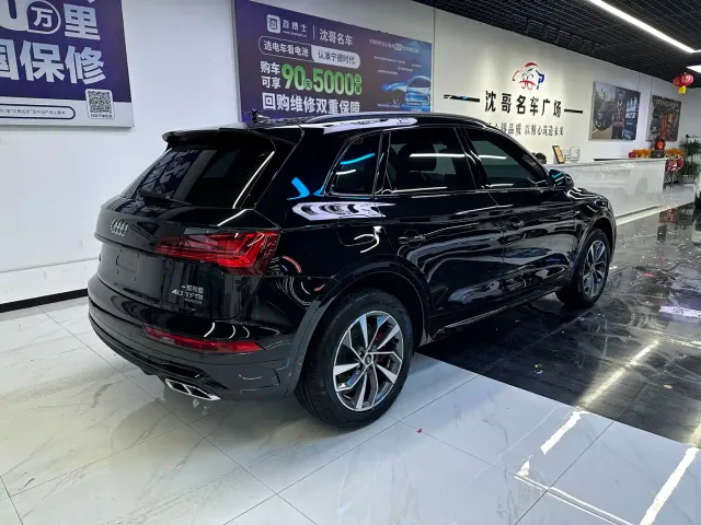 Audi Q5L — Фото автомобиля 9
