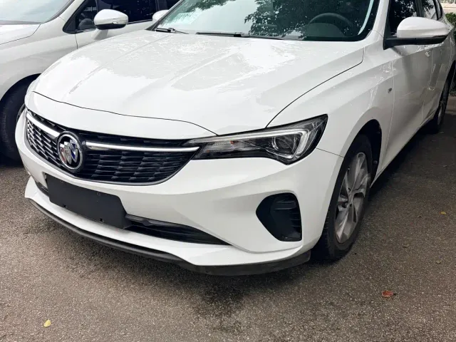 Фотография автомобиля — Buick Verano