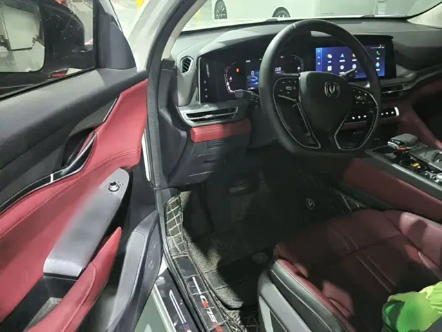 Changan CS75 Plus — Фото автомобиля 15