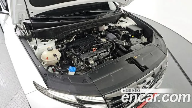 Hyundai Tucson Tucson (NX4) Бензин 1.6 Turbo 4WD — Фото автомобиля 6