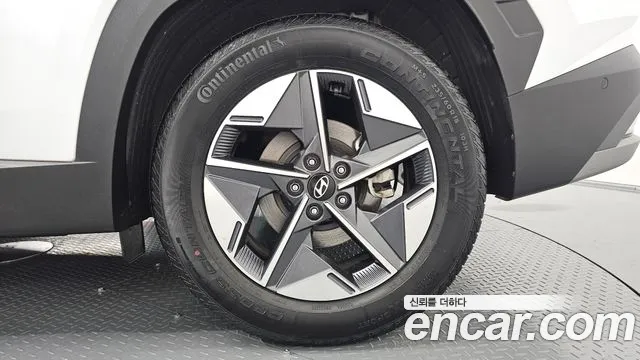 Hyundai Tucson NX4 — Фото автомобиля 6