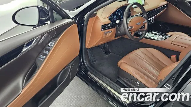 Genesis G80 Бензин 2.5 турбо 2WD — Фото автомобиля 9