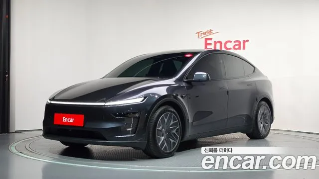 Фотография автомобиля — Tesla Model Y