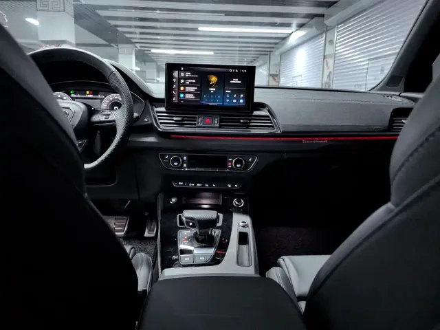 Audi Q5L — Фото автомобиля 16