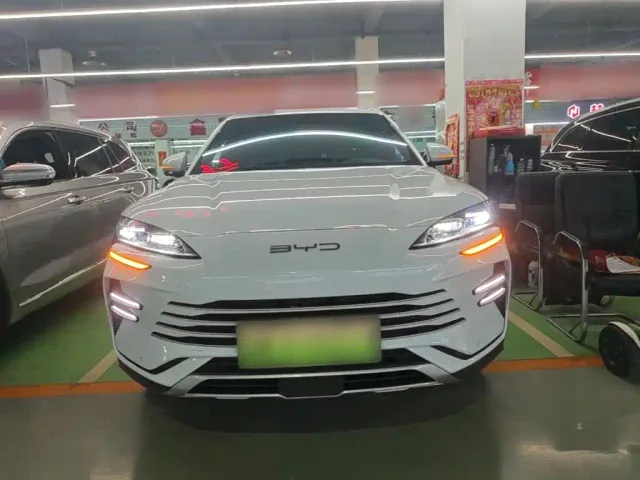 BYD Song PLUS — Фото автомобиля 2