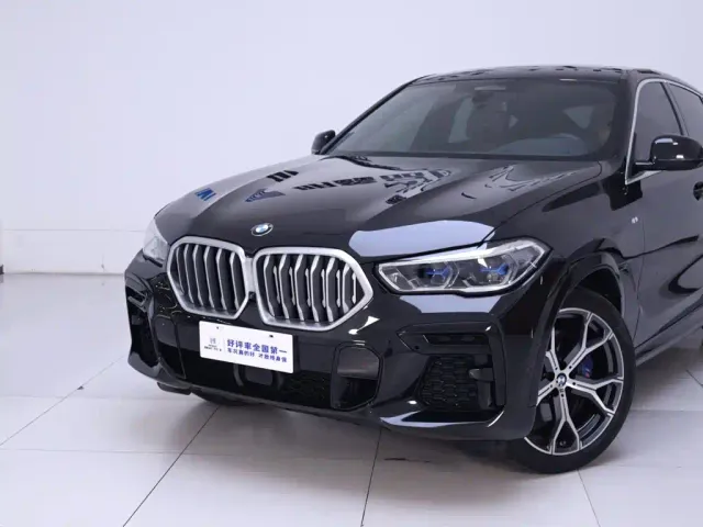 BMW X6 — Фото автомобиля 3