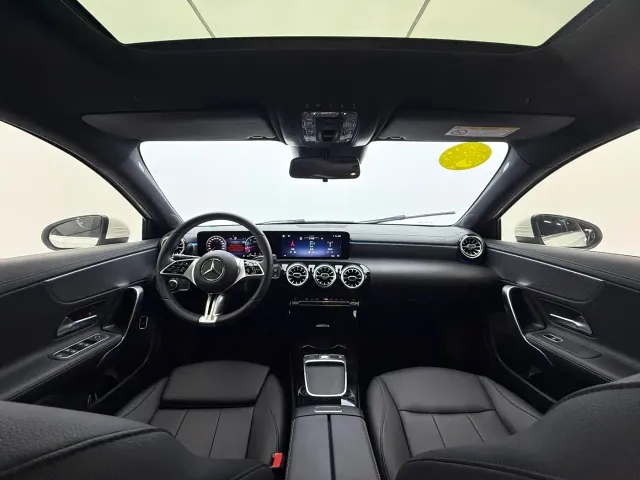 Mercedes-Benz A-Class — Фото автомобиля 8