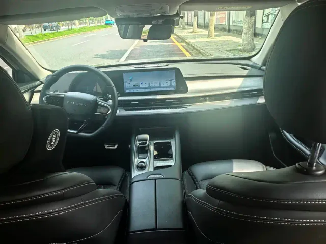 Chery Arrizo 8 — Фото автомобиля 15
